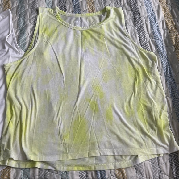 Old navy active XL tank top bundle neon white - Picture 2 of 6